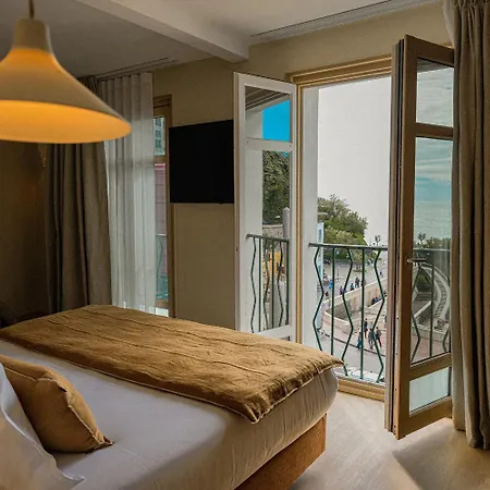 Hotel Roc Seven Biarritz Exterior foto